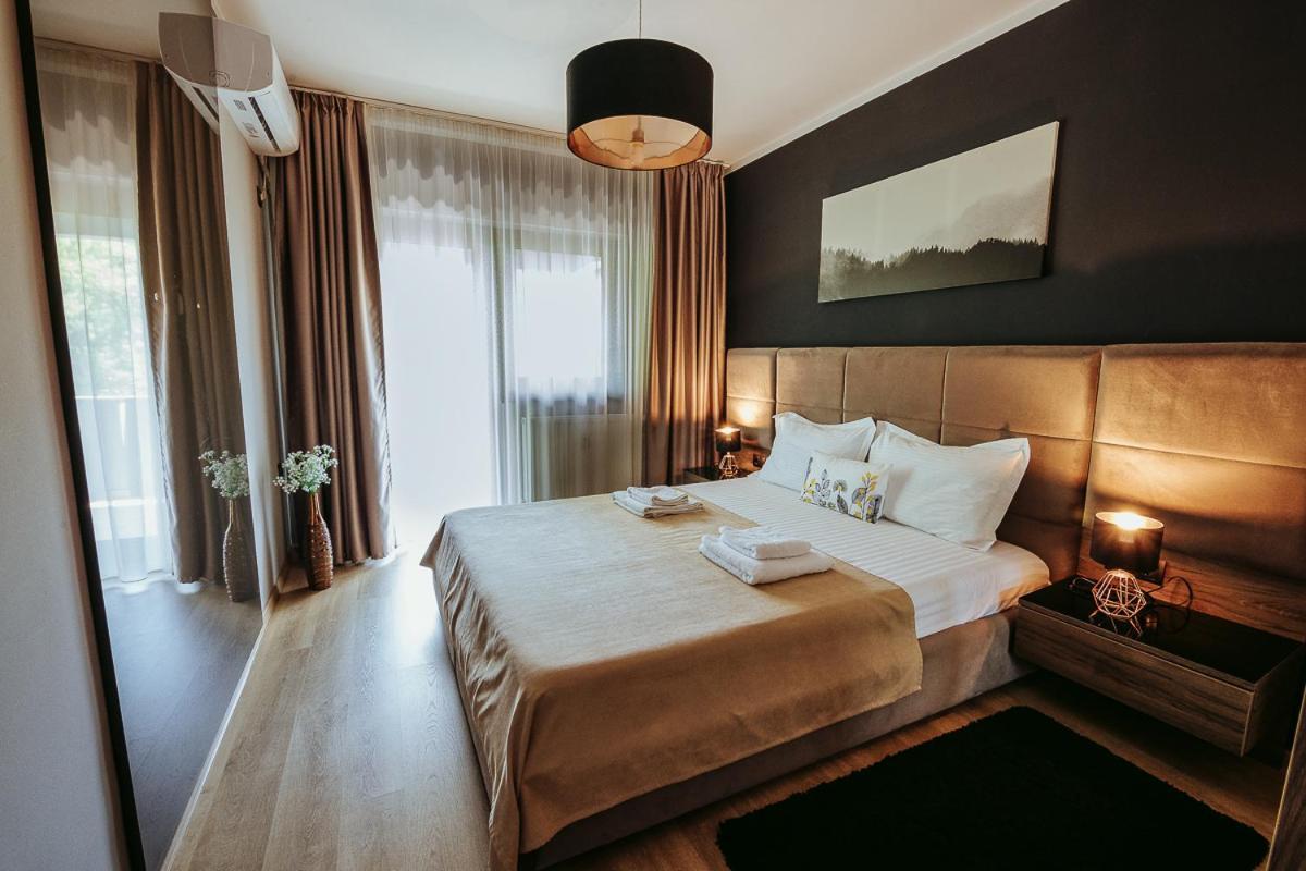 Charlotte Apartment - 2Bedrooms W Parking Near Nymphaea Oradea Ngoại thất bức ảnh
